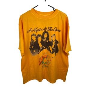 Queen A Night At The Opera Band T Shirt Mens Size‎ Medium Graphic Tee Yellow New